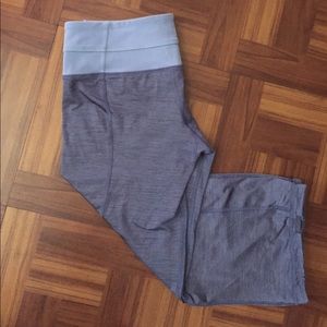 Lululemon Groove Crop